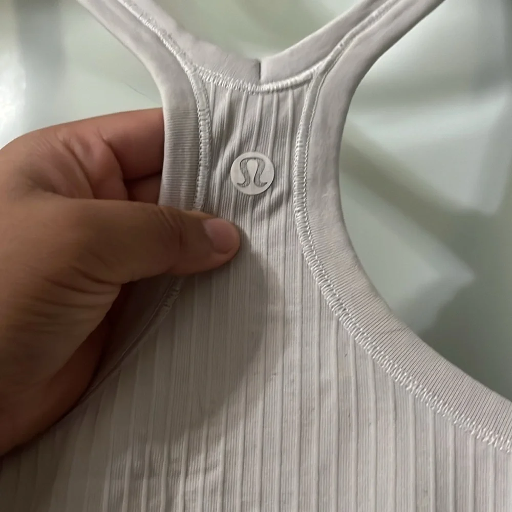 Lululemon tank top